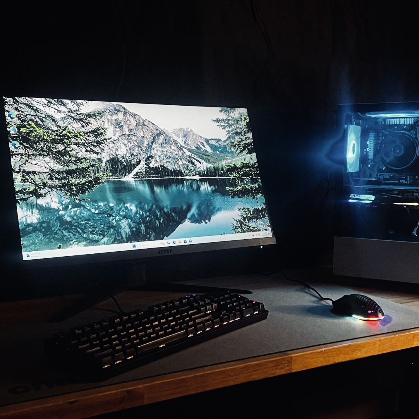 White Ice Blue Gaming Setup