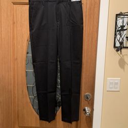 CINTAS work pants. Black. Size: 34/32. New. Quantity: 11 pieces. $15 all