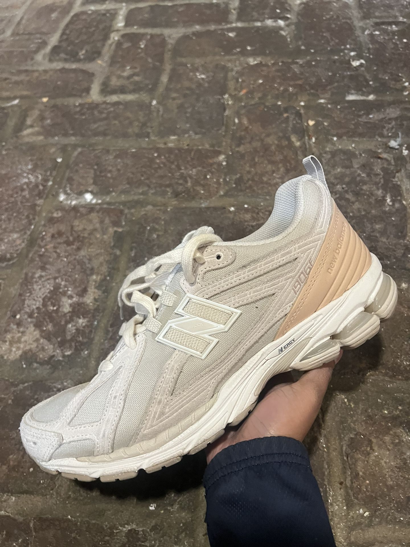 New Balance Cream Size 10.5