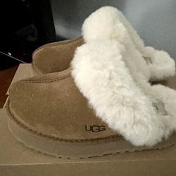 Brand New Ugg Disquette Slippers Size 5