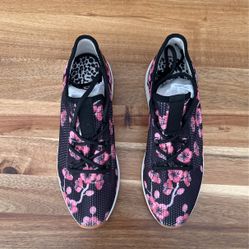 Brand New Women’s J/Slides Sneaker