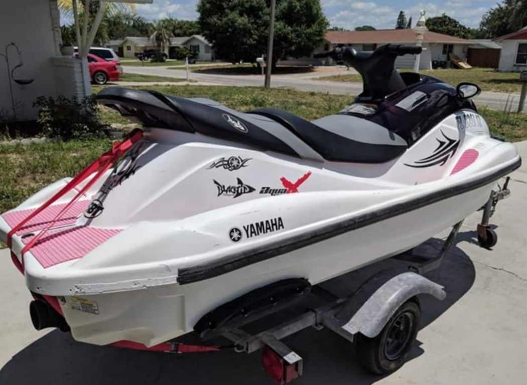 1999 Yamaha XL1200 WAVERUNNER for Sale in Port Richey, FL