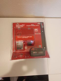 Brand new Milwaukee M18 starter kit red lithium XC 5.0