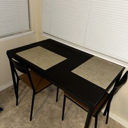 Dining Room Table WITH CHAIRS