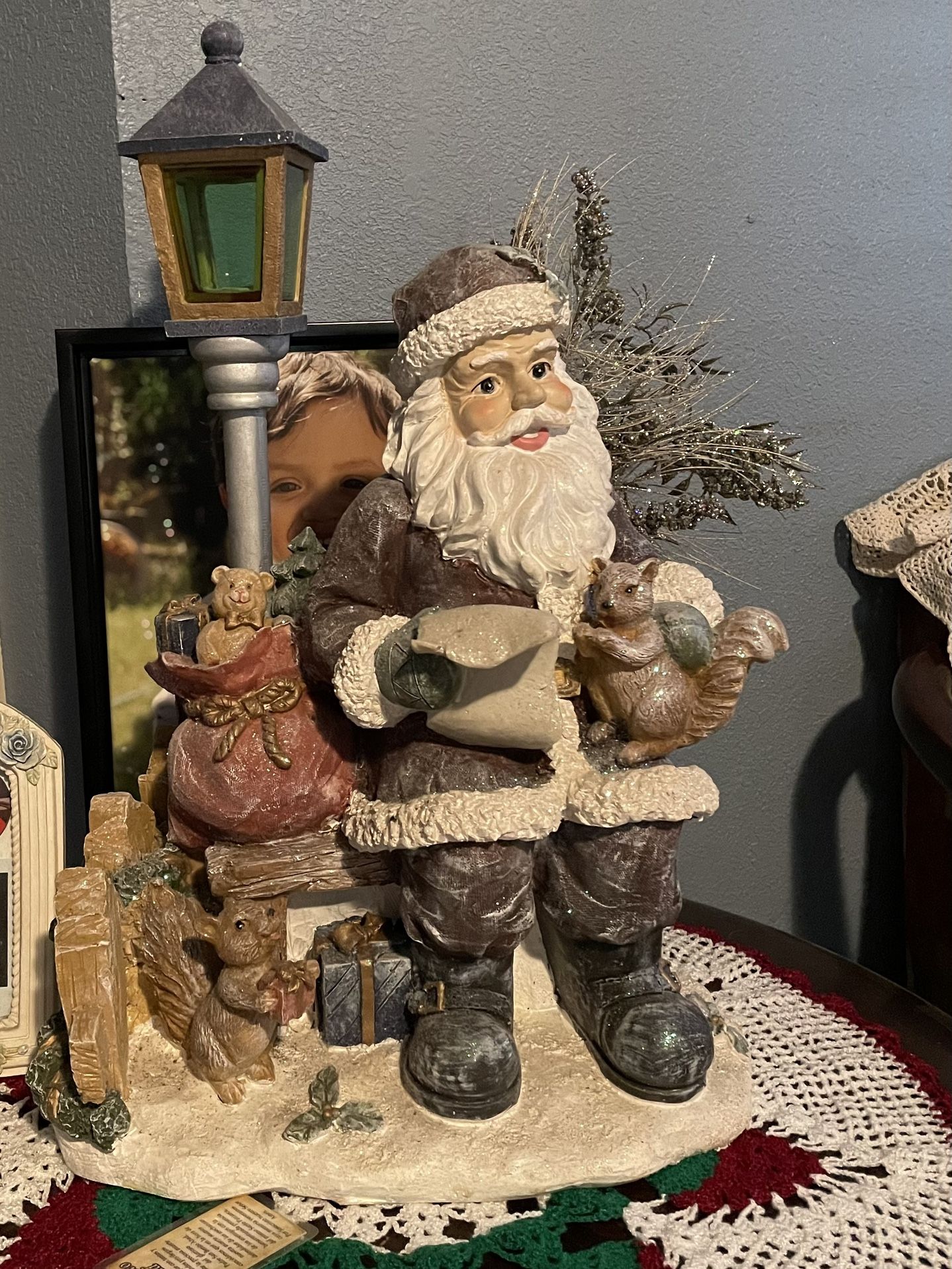 Heavy Duty Santa Claus Statue