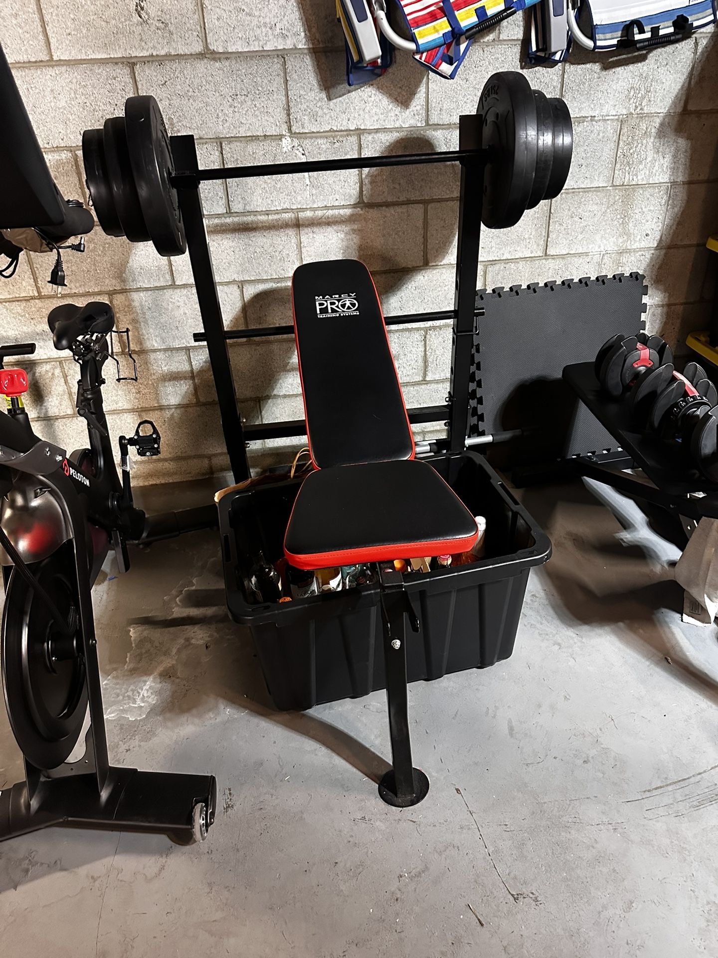 Weight Bench 100 Pounds