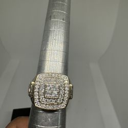 10k Diamonds Nuggets Ring