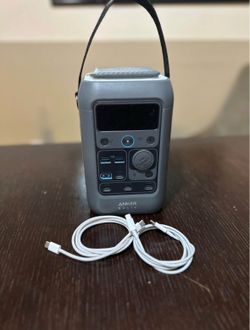 Power bank (Anker Solix)