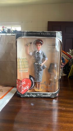 I Love Lucy Episode 30 : Lucy Does a TV Commercial