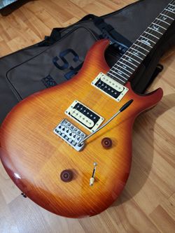 PRS SE Custom 24 Vintage Sunburst. Like New. $450