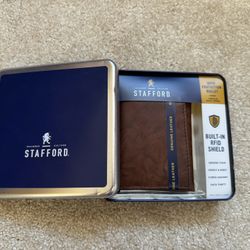 stafford trifold wallet