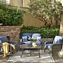 Brand New Patio Outdoor Furniture Set 