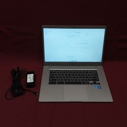 Samsung Chromebook XE350XBA-A201US Laptop Computer 