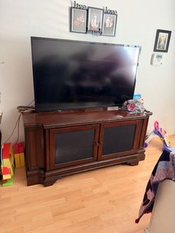 Tv stand with tv mount
