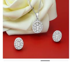 Diamond Octagon Halo Cluster / Diamond Oval Halo Cluster Earrings