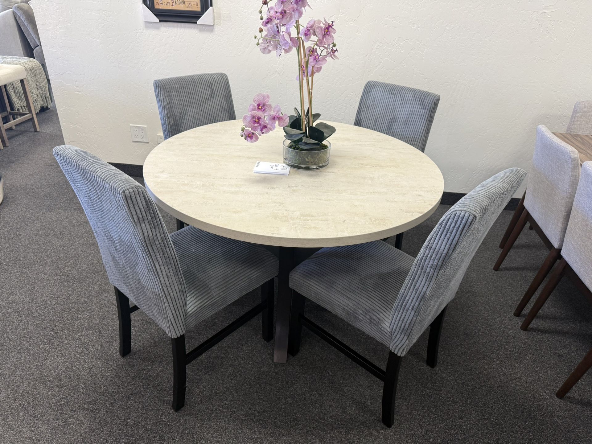 Dining Table With 4 Chairs 