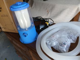 Swimming pool filter pumps