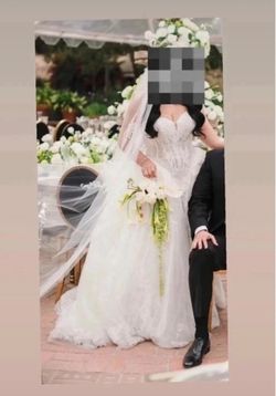 Selling my Wedding dress