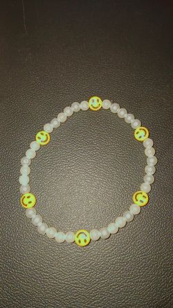 Happiness bracelet