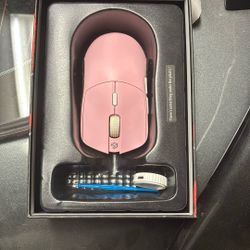 G Wolves Hts+ 4k Mouse