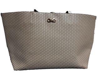 Salvatore Ferragamo Au-21 Beige / Tan Purse / Handbag