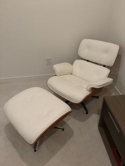 Eames-Style Lounge Chair and Ottoman – Genuine Leather