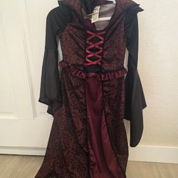 Halloween vampire dress size m(8-10)
