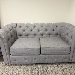 Gray Couch - Pick Up ASAP 