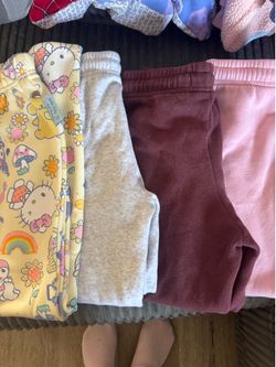 Girls sweatpants size 8
