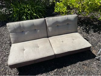 Free bed / sofa