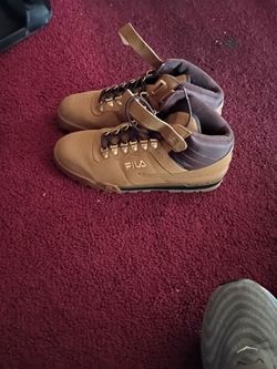 Fila size 12 5 bucks