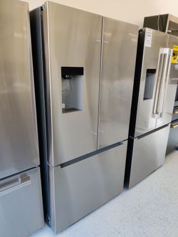 New Bosch 100 Series 36 in. W 21.5 cu. ft. Smart Counter Depth French Door Refrigerator in Stainless