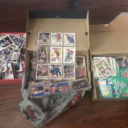 Big collection of older football basketball baseball cards