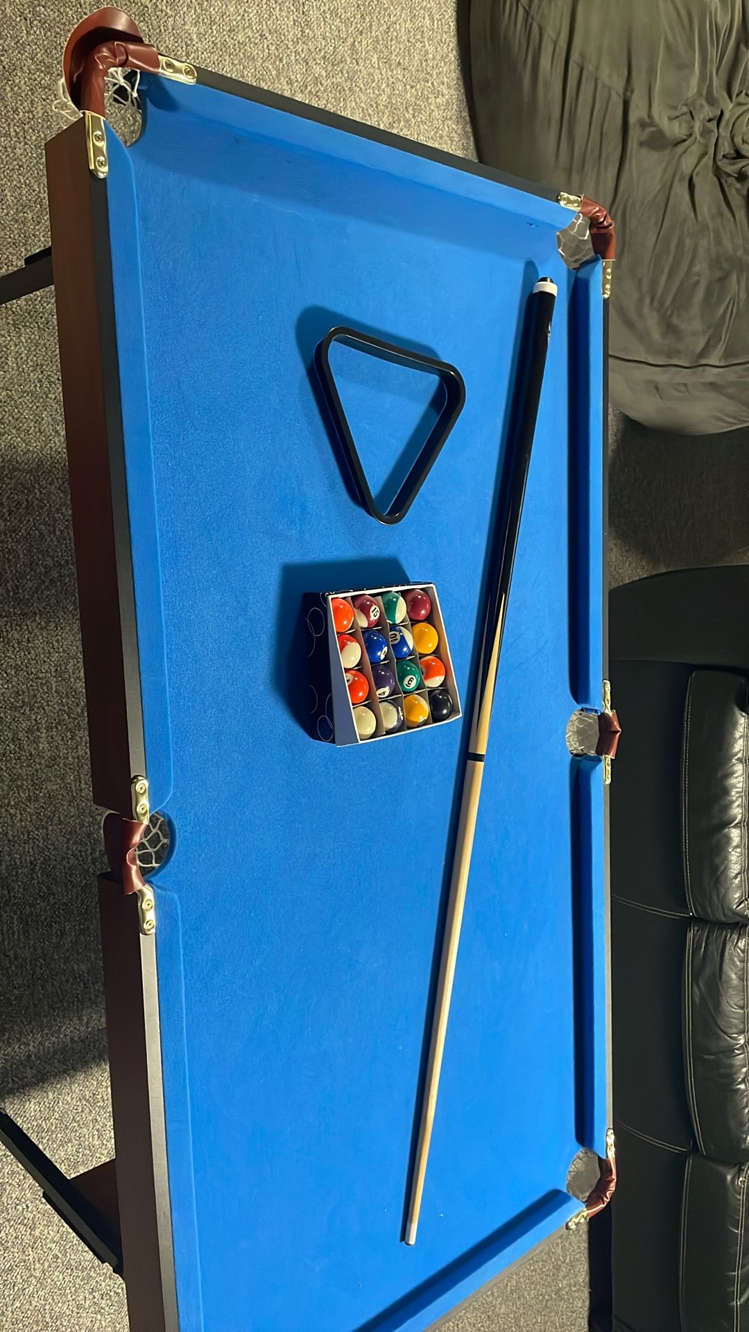 Mini Pool Table