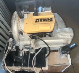 DeWalt D24000 10-inch Wet Tile Saw