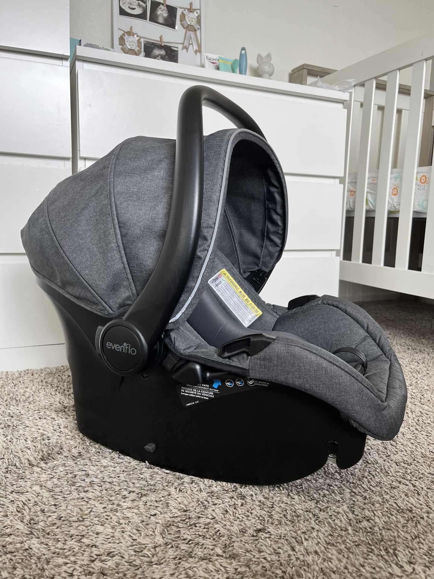 Car seat Evenflo Brand