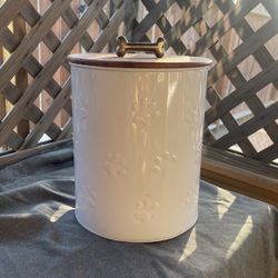pet food storage