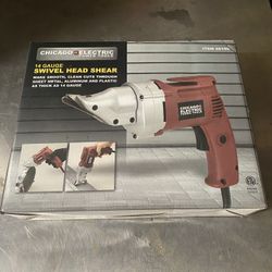 Chicago Electric - 14 Gauge Swivel Head Shear