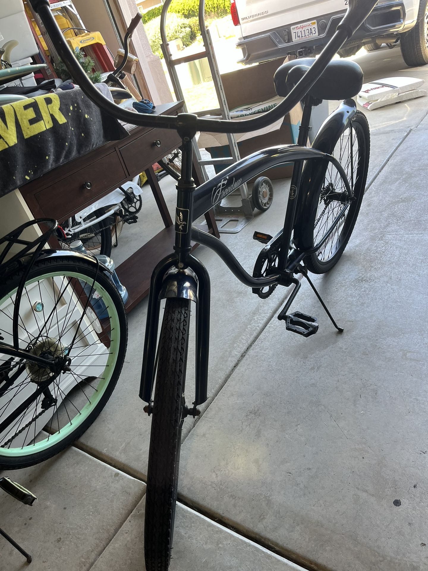Beach Cruiser Bikes (male & female)