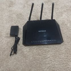 Netgear Nighthawk R6700 router (1750mbps)