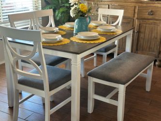 Dining room table set