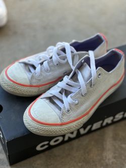 Child Size 1 White Converse With Coral Detail