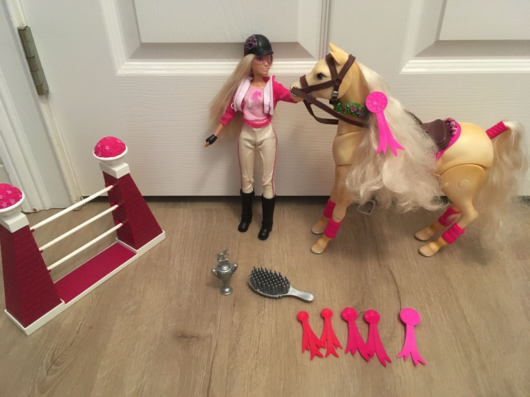 Barbie With Jumping Tawny Horse Set for Sale in Cypress Gardens FL OfferUp