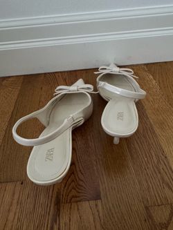 White Zara sandals size 9