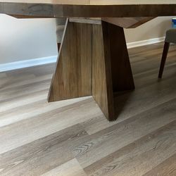 Dining Round Table 