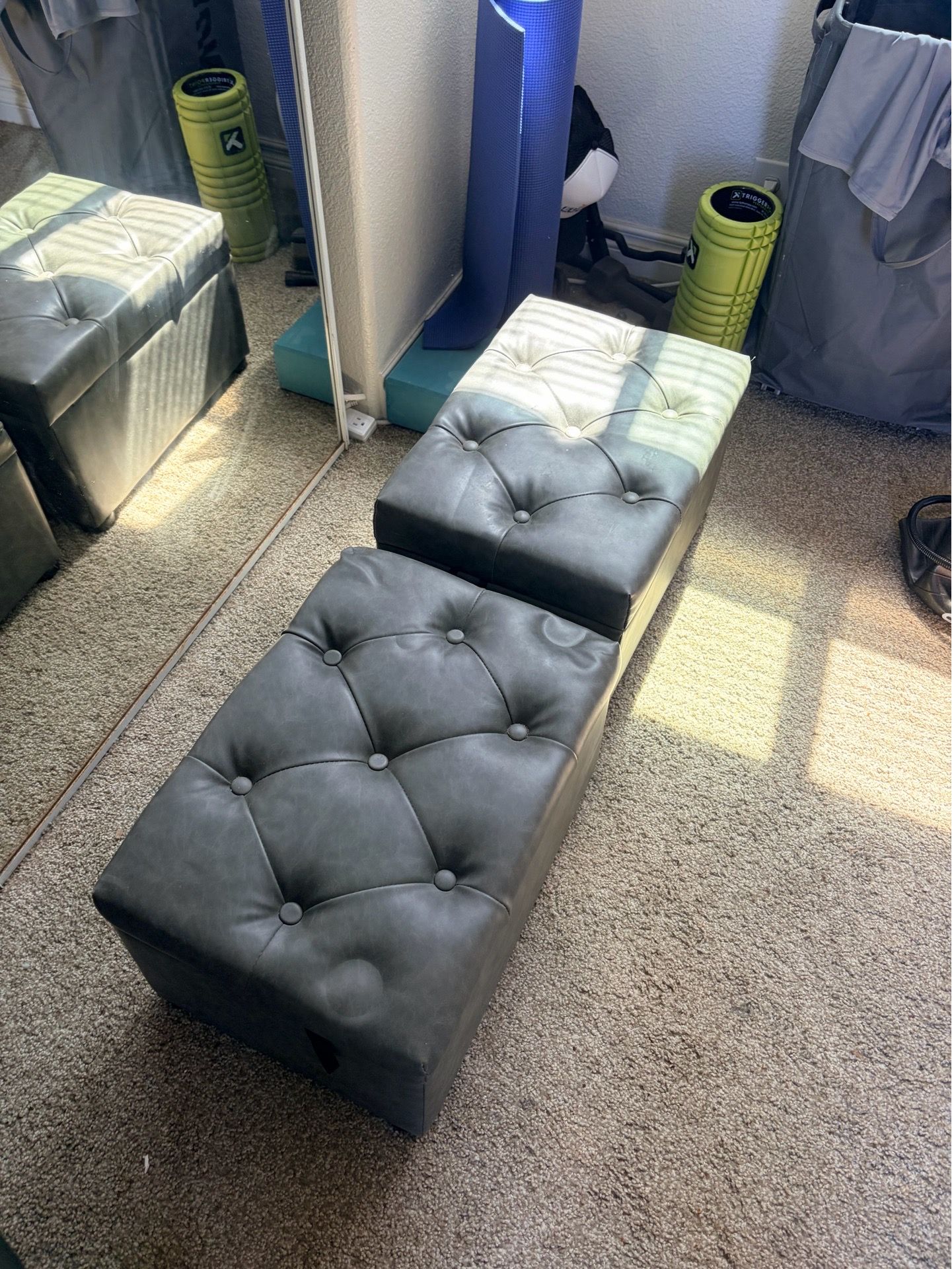 Gray tufted storage ottoman set