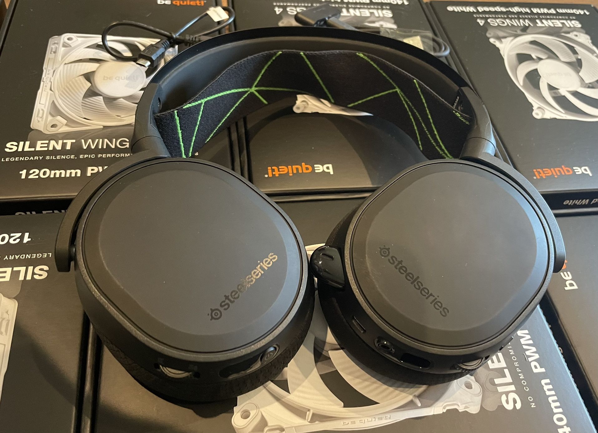 SteelSeries Arctis 7X Wireless Gaming Headset - Black no box headphones