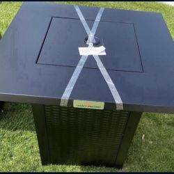 New In Box Legacy Heating 28 in. x 24 in. H 50000 BTU Square Steel Propane Mocha Fire Pit Table