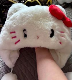 Japan Exclusive Plush Hello Kitty Pom Pom Hat
