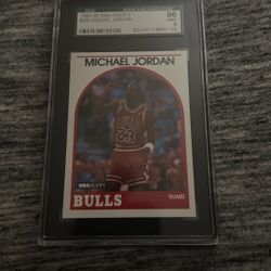 1989-90 NBA Hoops Michael Jordan 